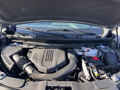 Used 2025 GMC Acadia Elevation image 30