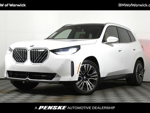 Used 2025 BMW X3 xDrive30i w/ Premium Package image 1