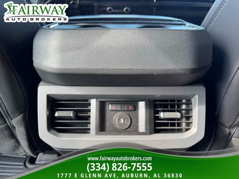 Used 2025 Ford F250 Lariat AWD/4WD image 26