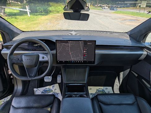 Used 2022 Tesla Model X Plaid AWD/4WD image 34