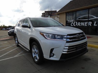 Used 2019 Toyota Highlander FWD V6