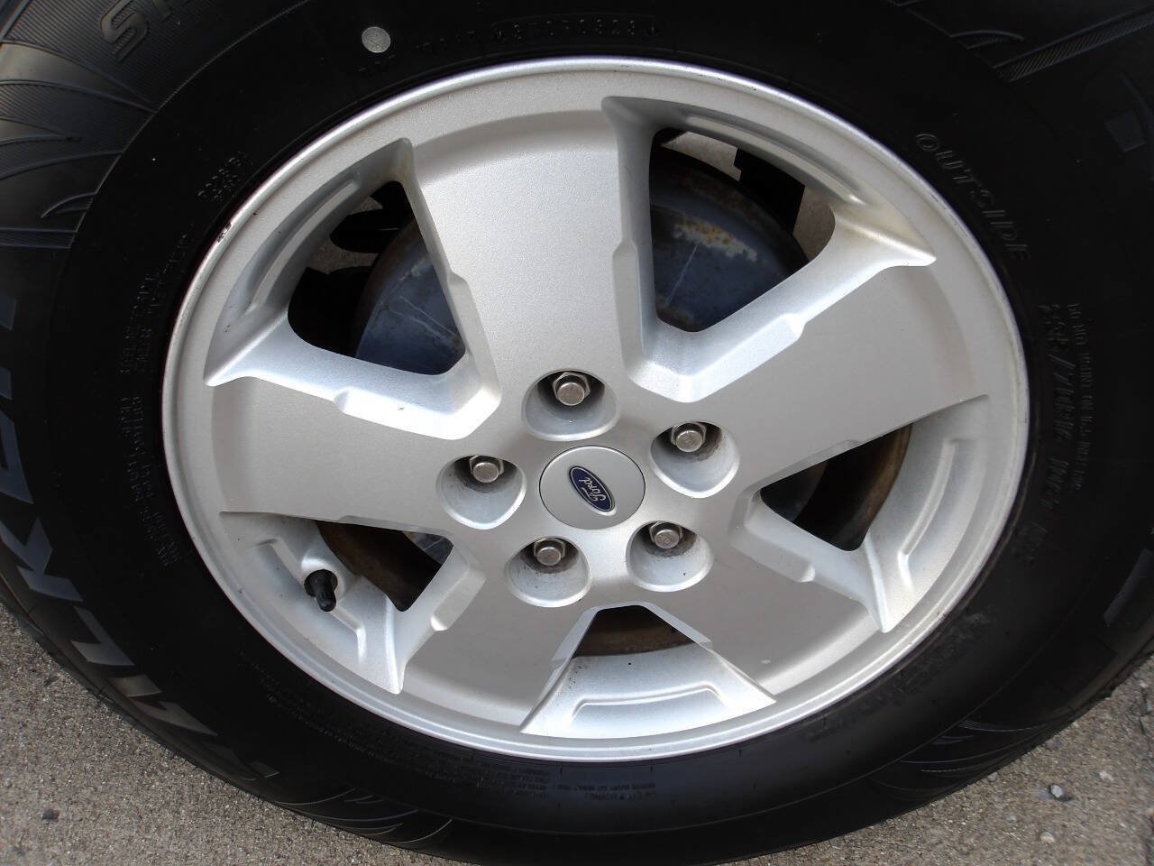 Used 2010 Ford Escape XLT AWD/4WD image 29