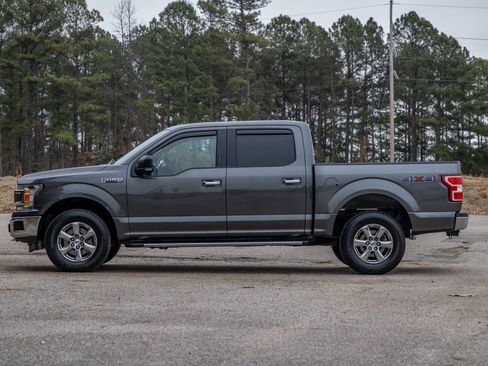 Used 2018 Ford F150 XLT w/ Equipment Group 301A Mid image 9