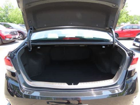 Used 2018 Hyundai Sonata SE FWD image 13