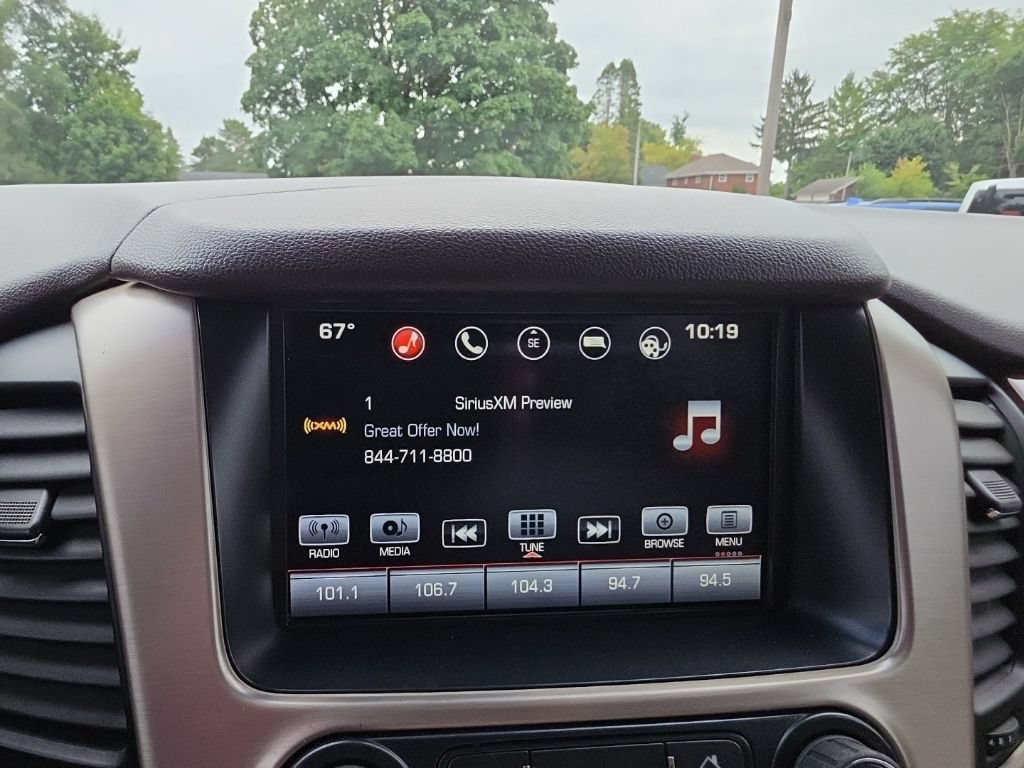 Used 2016 GMC Yukon Denali w/ Open Road Package AWD/4WD image 15
