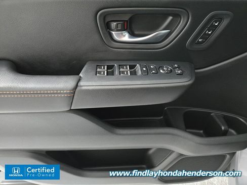 Certified 2024 Honda Pilot TrailSport image 25