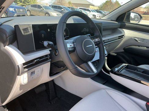 New 2025 Hyundai Tucson SEL image 6