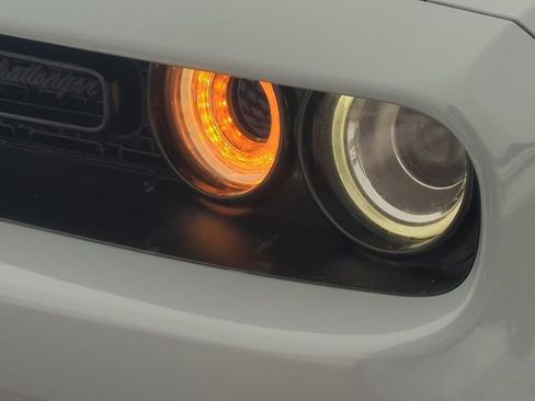 Used 2022 Dodge Challenger R/T w/ Plus Package image 9