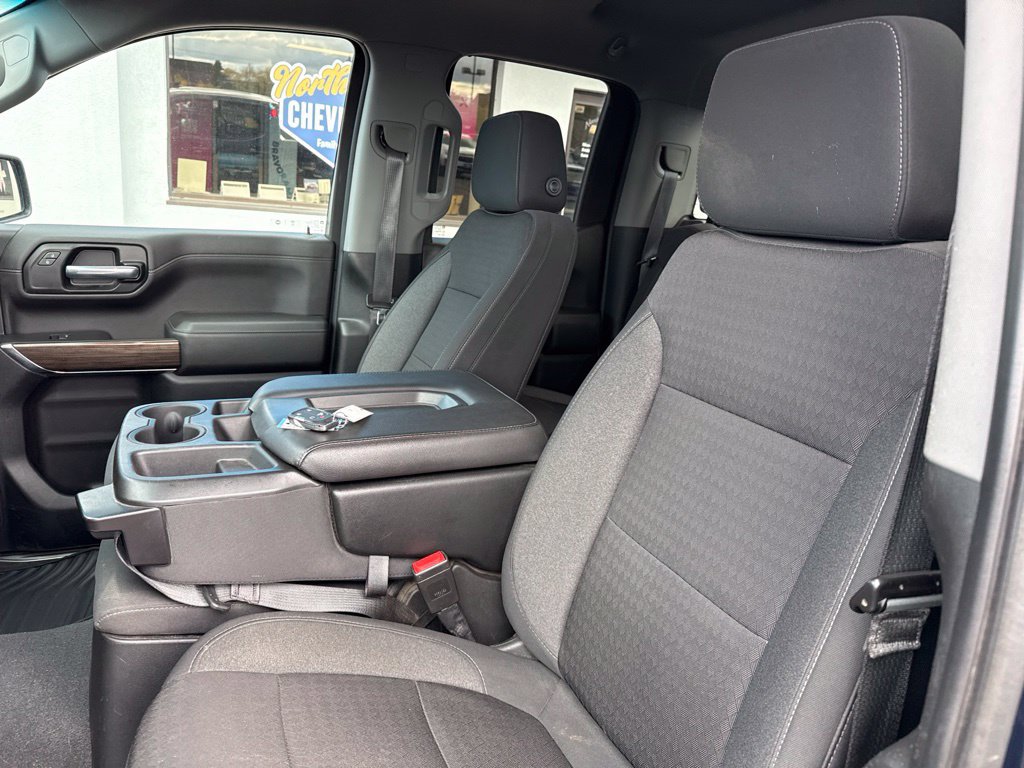 Used 2021 Chevrolet Silverado 1500 LT AWD/4WD image 33