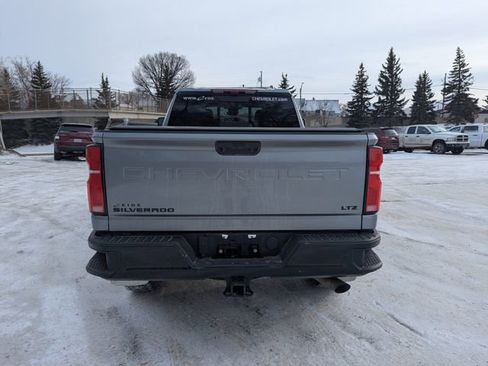 Used 2026 Chevrolet Silverado 2500 LTZ w/ LTZ Plus Package image 11