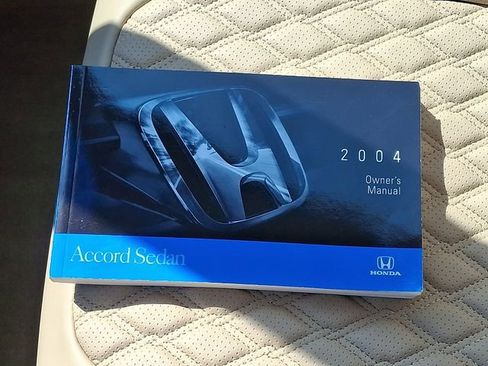 Used 2004 Honda Accord EX image 25