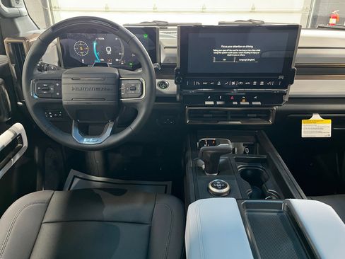 New 2025 GMC Hummer EV 3X image 13