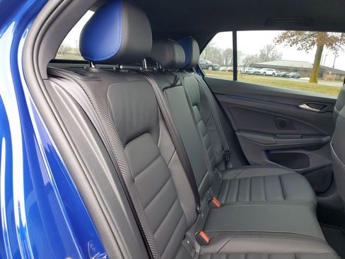 Used 2025 Volkswagen Golf image 28