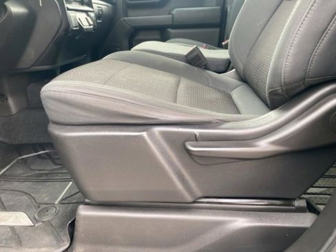 Used 2019 Chevrolet Silverado 1500 Custom Trail Boss w/ Custom Convenience Package image 19