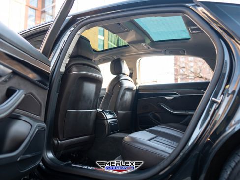 Used 2021 Audi A8 L 4.0T w/ Interior Protection Package image 19