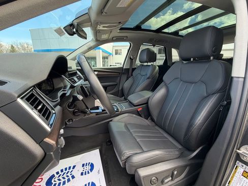 Used 2021 Audi Q5 e Prestige w/ Prestige Package AWD/4WD image 10
