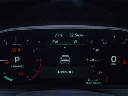 New 2025 Mitsubishi Outlander AWD image 21