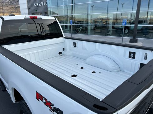 Certified 2025 Ford F350 Platinum image 17