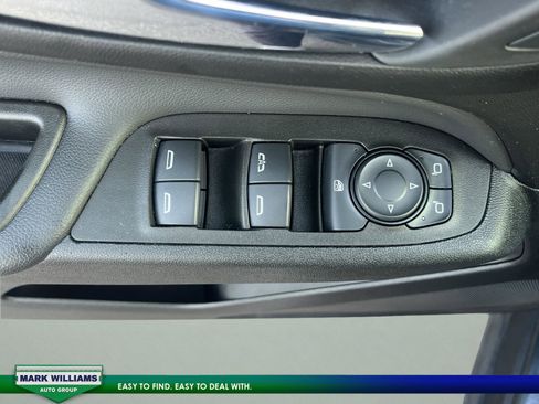 Used 2023 Chevrolet Equinox LT w/ LPO, Floor Liner Package image 25