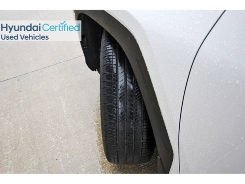 Certified 2026 Hyundai Tucson SE FWD image 31