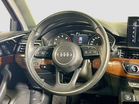 Used 2022 Audi A4 2.0T Premium w/ Convenience Package AWD/4WD image 10