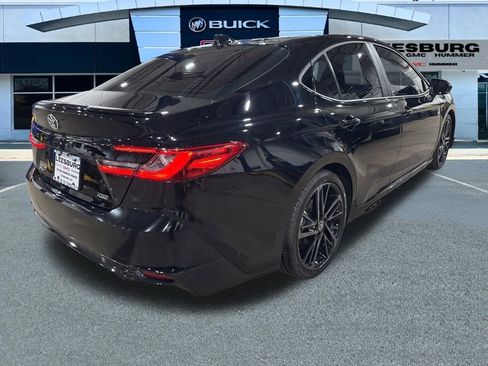 Used 2025 Toyota Camry XSE image 7