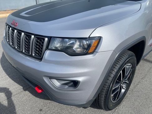 Used 2020 Jeep Grand Cherokee Trailhawk image 28