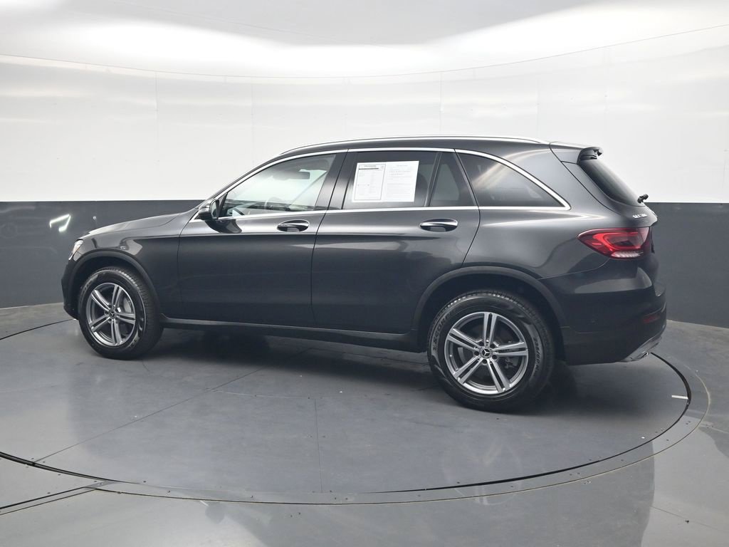 Used 2022 Mercedes-Benz GLC 300 4MATIC w/ Driver Assistance Package image 8