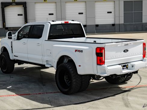 Used 2026 Ford F450 Lariat w/ FX4 Off-Road Package image 11