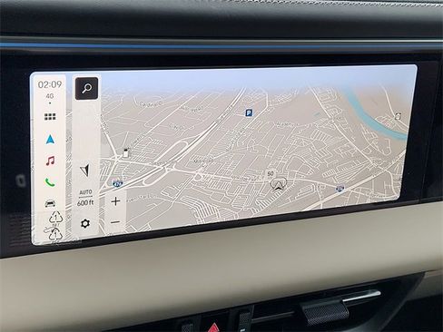 New 2025 Porsche Macan 4 Electric image 19