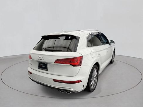 Used 2023 Audi SQ5 Premium Plus w/ Premium Plus Package AWD/4WD image 4