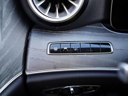 Used 2019 Mercedes-Benz CLS 450 4MATIC w/ Driver Assistance Package image 30