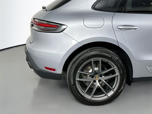 Certified 2025 Porsche Macan Turbo AWD/4WD image 13
