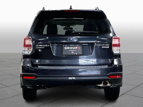 Used 2018 Subaru Forester 2.5i Premium w/ All-Weather Package image 4