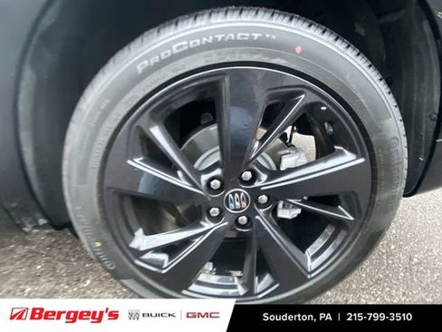 Certified 2025 Buick Envision Sport Touring image 36