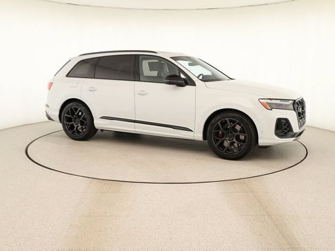 New 2026 Audi SQ7 Premium Plus AWD/4WD image 9
