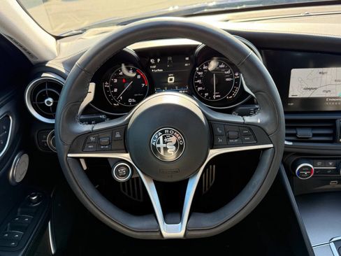 Used 2018 Alfa Romeo Giulia Ti Sport w/ Quick Order Package 22S Sport image 18