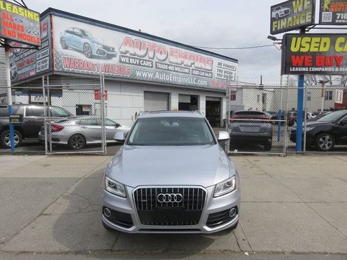 Used 2016 Audi Q5 2.0T Premium Plus w/ Technology Package AWD/4WD image 6