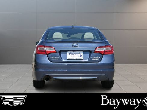 Used 2017 Subaru Legacy 2.5i Premium AWD/4WD image 7