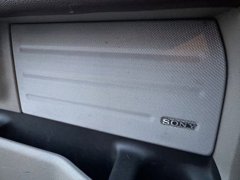 Used 2010 Ford F150 Platinum image 23