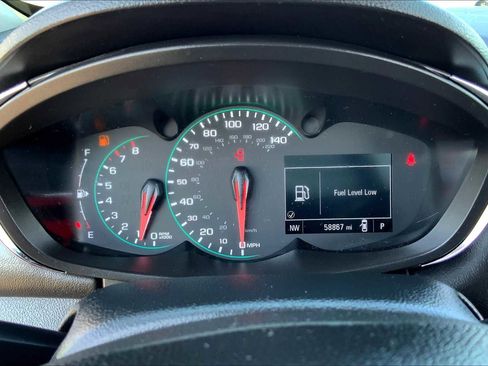 Certified 2022 Chevrolet Trax LT w/ Sport Edition image 47