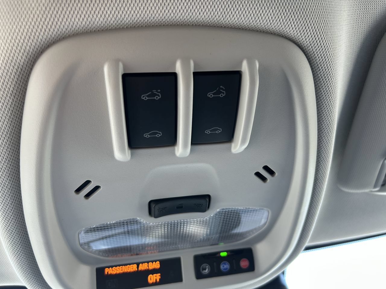 New 2026 Chevrolet Trax LT w/ Sunroof Package FWD image 34