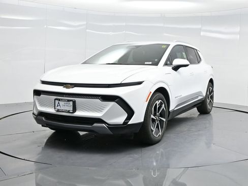 Used 2025 Chevrolet Equinox EV LT w/ Convenience Package image 66