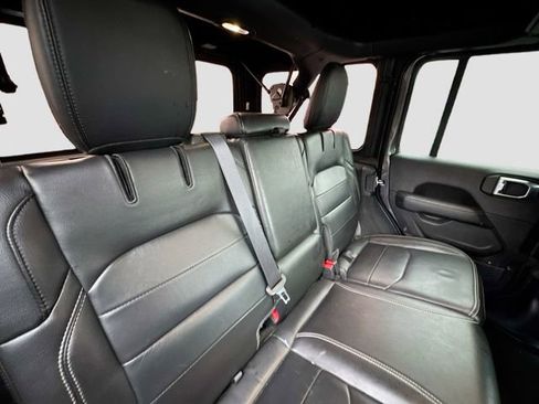 Used 2022 Jeep Wrangler Unlimited Sahara w/ Cold Weather Group image 23