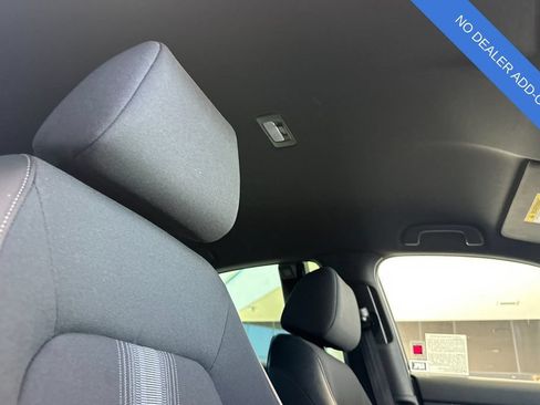 Used 2025 Honda Civic Sport image 17