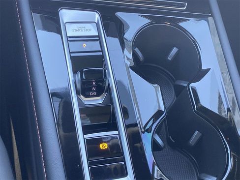 New 2026 Volkswagen Atlas Peak Edition image 26