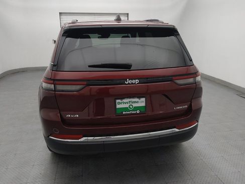 Used 2023 Jeep Grand Cherokee Laredo AWD/4WD image 6
