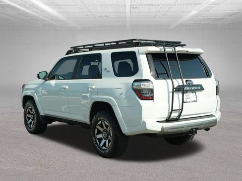 Used 2021 Toyota 4Runner TRD Off-Road Premium w/ Moonroof Package AWD/4WD image 6