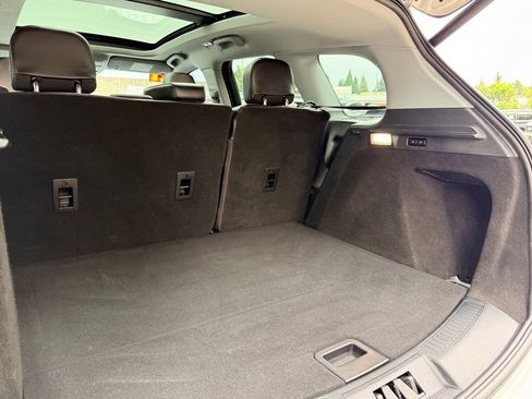 Certified 2021 Lincoln Corsair AWD w/ Premium Package image 28