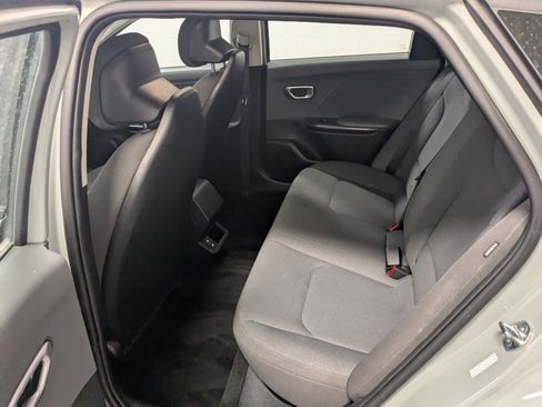 Used 2025 Kia K4 FWD image 24